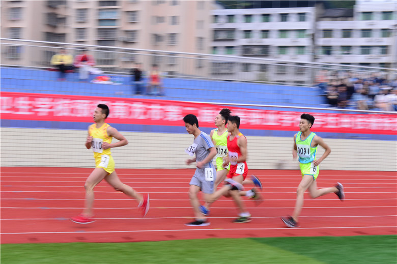 专题报道丨第八期 南充市第二届中等职业学校学生田径锦标赛开幕式